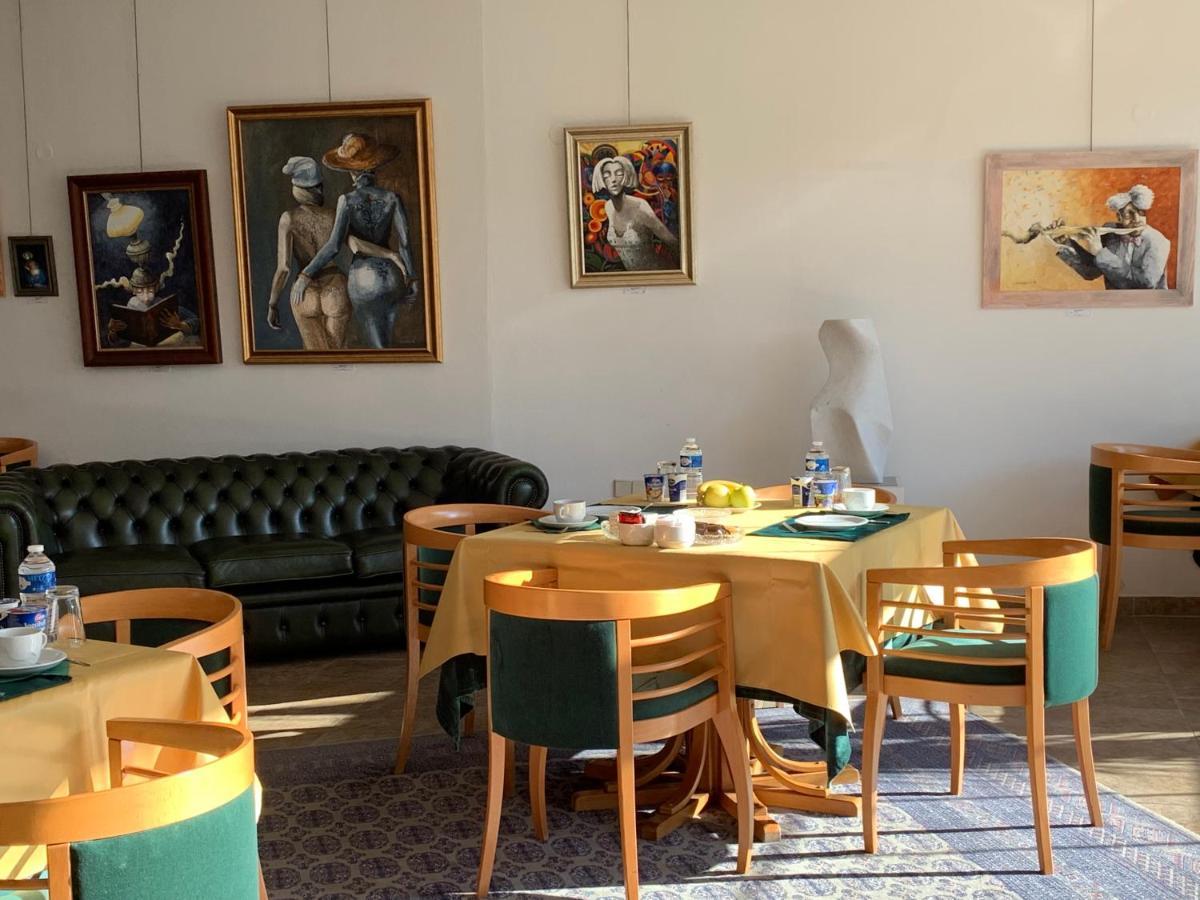 Antik Hotel Sofia ลิโตมิเชล ภายนอก รูปภาพ