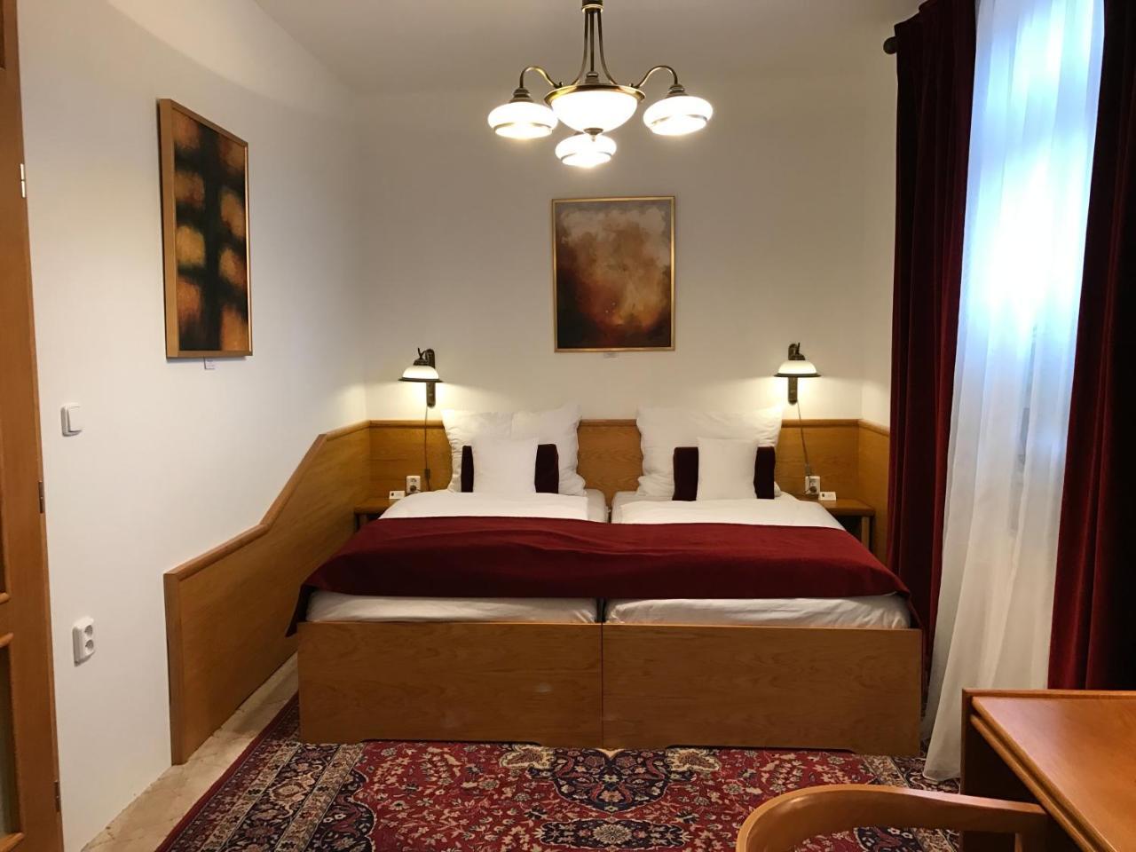 Antik Hotel Sofia ลิโตมิเชล ภายนอก รูปภาพ